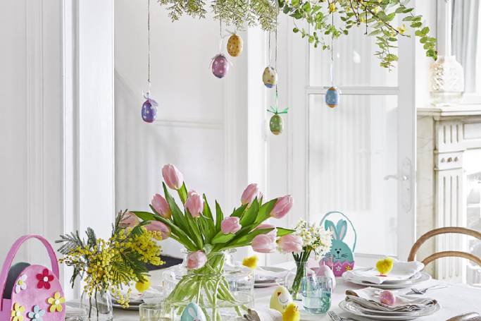 Cracking Ways To Set The Scene For Easter